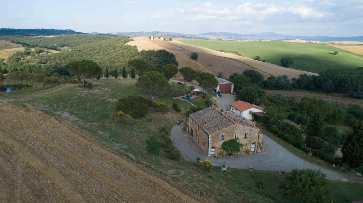 Agriturismo Poderino San Quirico dʼOrcia Exterior foto